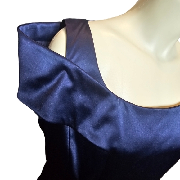 Jessica Simpson satin dress. Size 14 - Picture 1 of 6